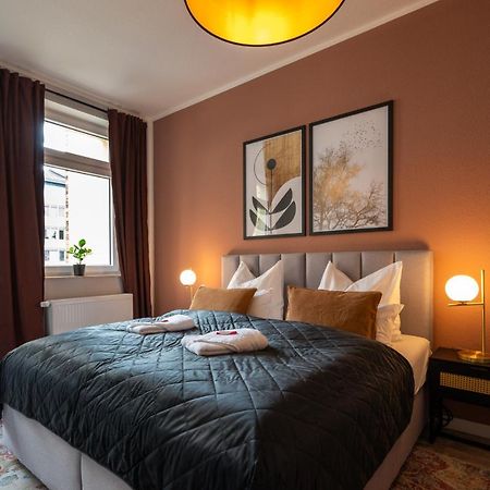 Maremar - Design Apartment - Luxus Boxspringbett - Zentral - Kueche - Arbeitsplatz - Highspeed Wlan Gera Exterior foto