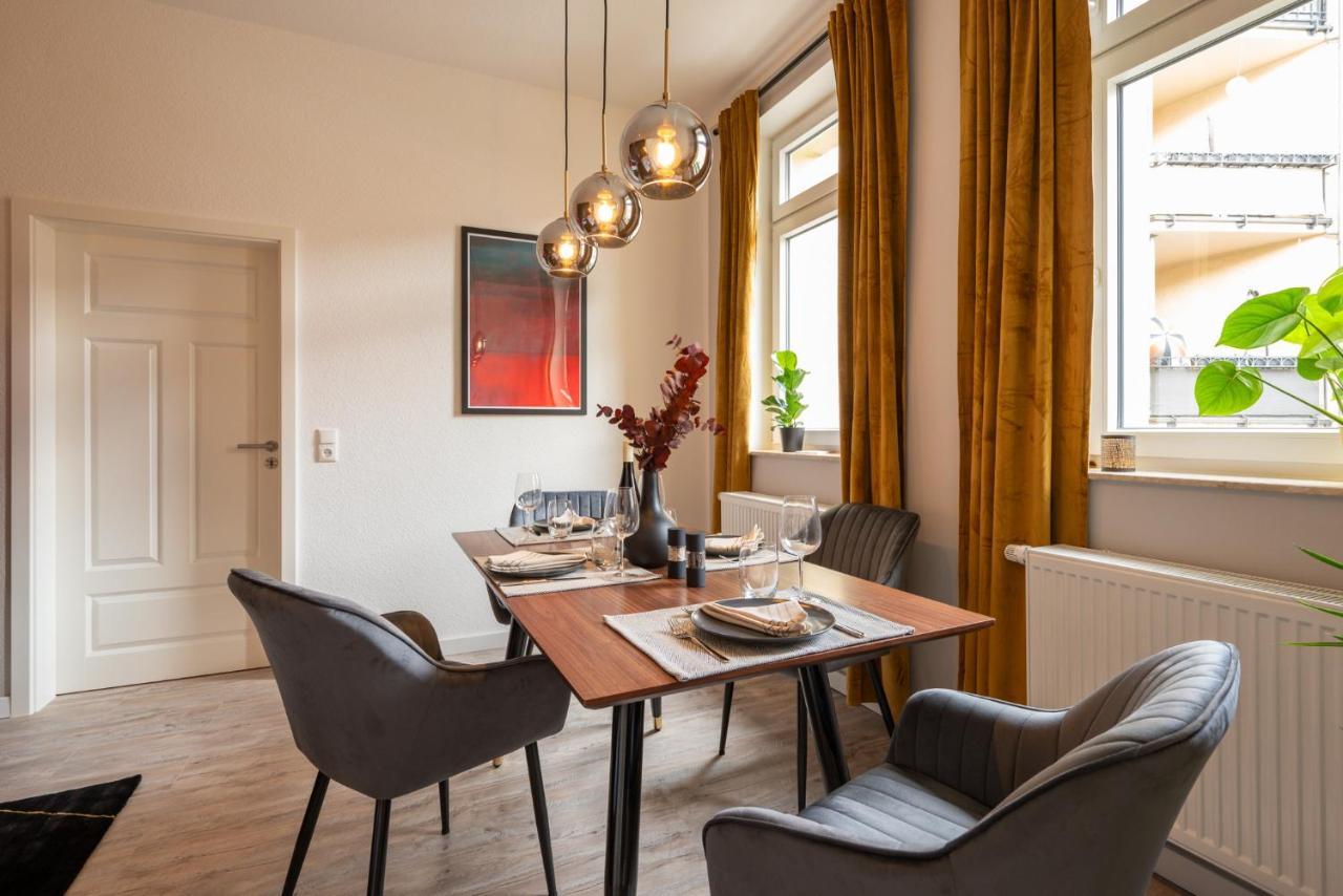 Maremar - Design Apartment - Luxus Boxspringbett - Zentral - Kueche - Arbeitsplatz - Highspeed Wlan Gera Exterior foto